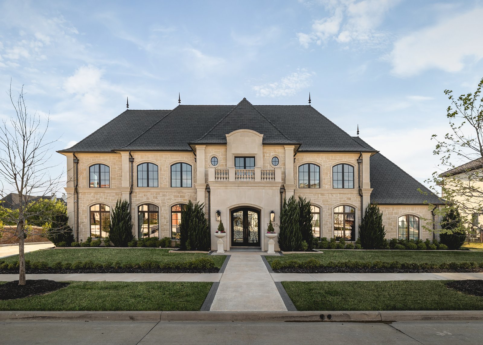 12425 Farmstead Dr, Frisco, TX — residential real estate photography