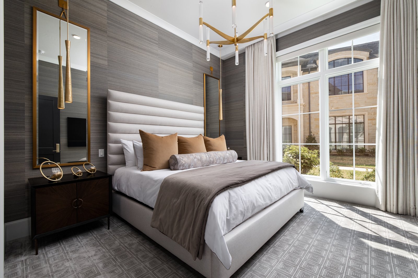 6801 Corporate Dr, Plano, TX — residential real estate photography by Modan Media